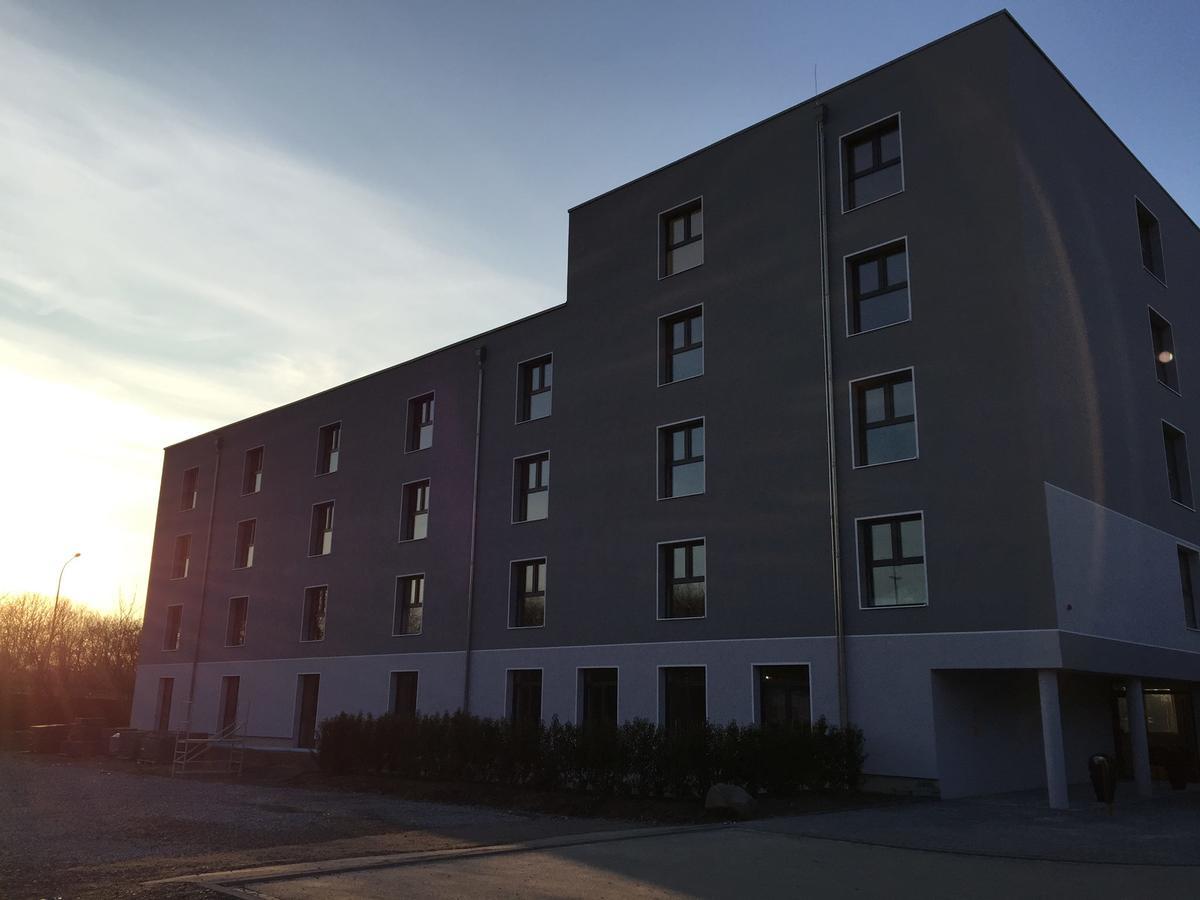 Hotel Anna Hilden Extérieur photo